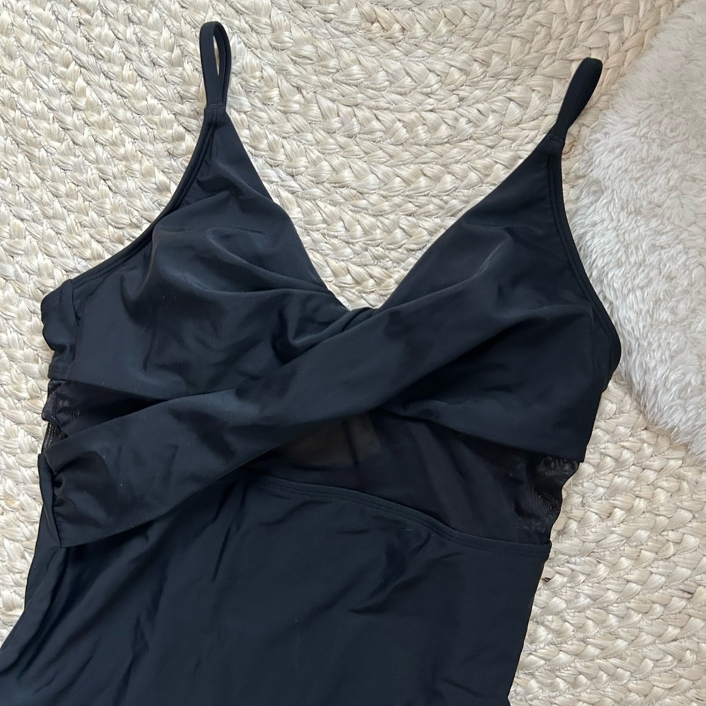 Cupshe Black solid cheeky one piece swim suit bathing adjustable M mesh - Picture 3 of 7